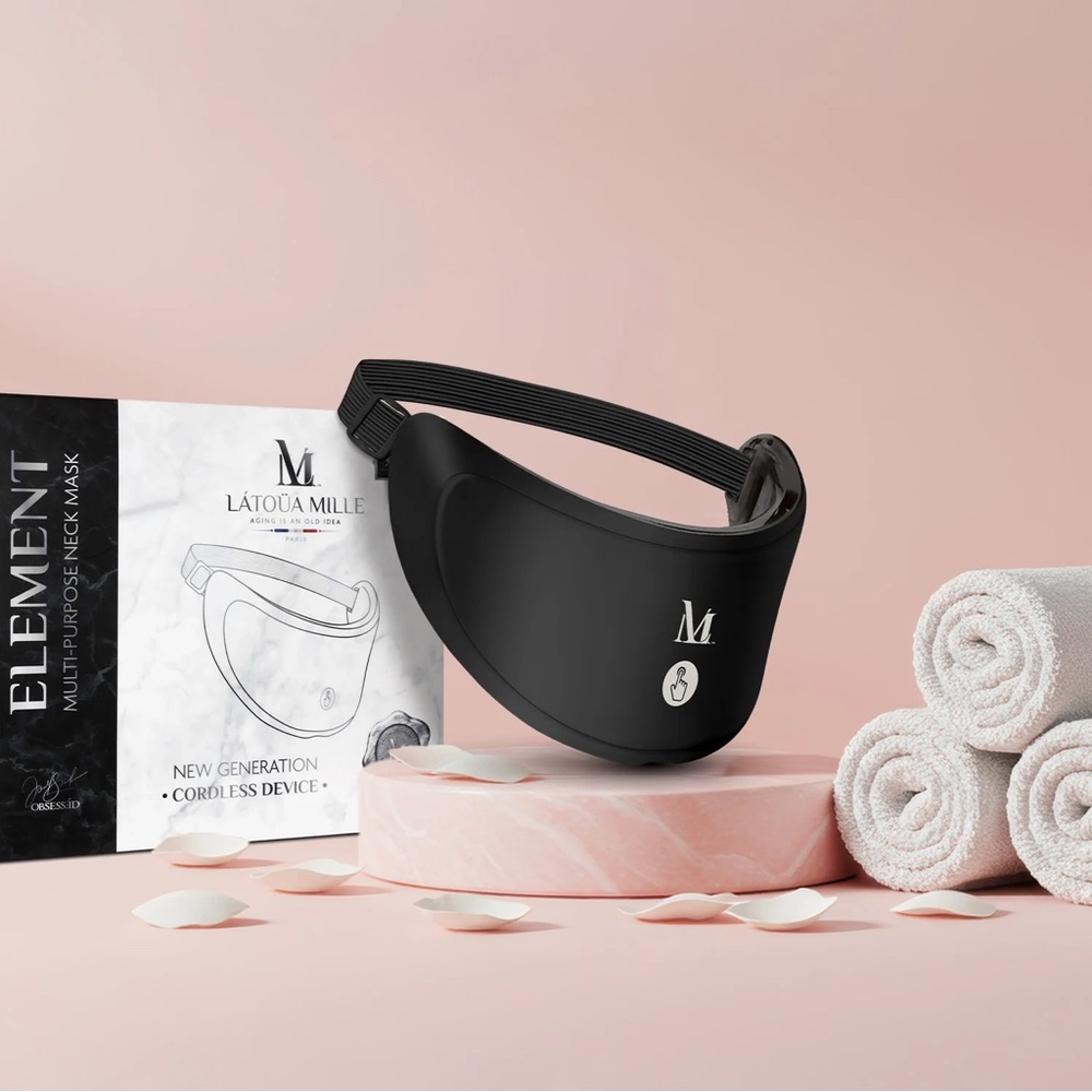 Latoua Mille Element Pro Neck Skincare Mask - Black